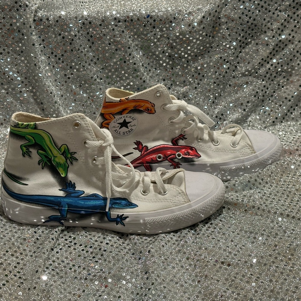 Converse High-Tops with Red and Orange Lizard Art - Picture 3 of 8